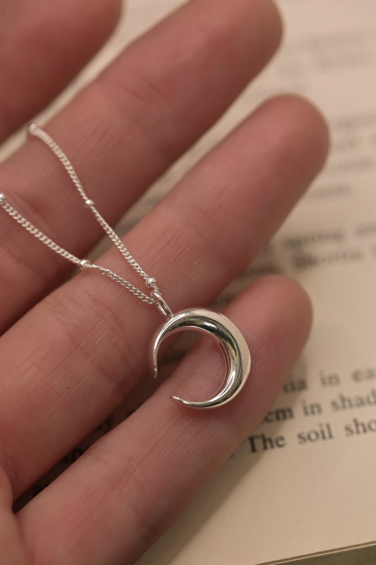 Selene Necklace